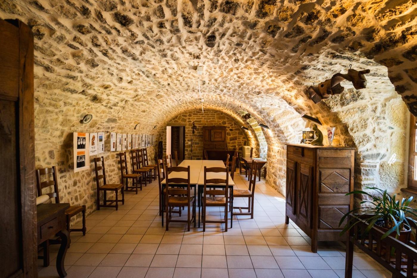 Accueil Du Couvent De Malet Hotel Saint-Come-d'Olt Ngoại thất bức ảnh